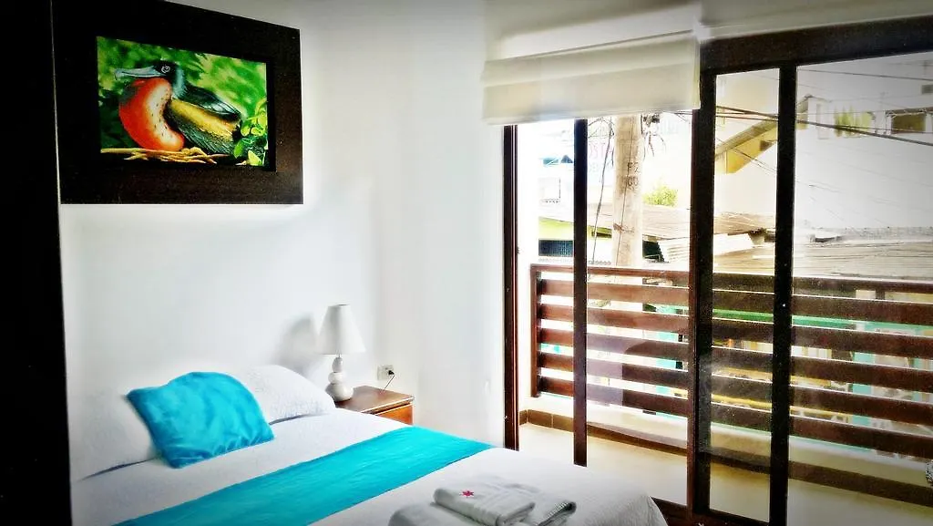 Hostal Costa Del Pacifico Puerto Ayora  Hostel