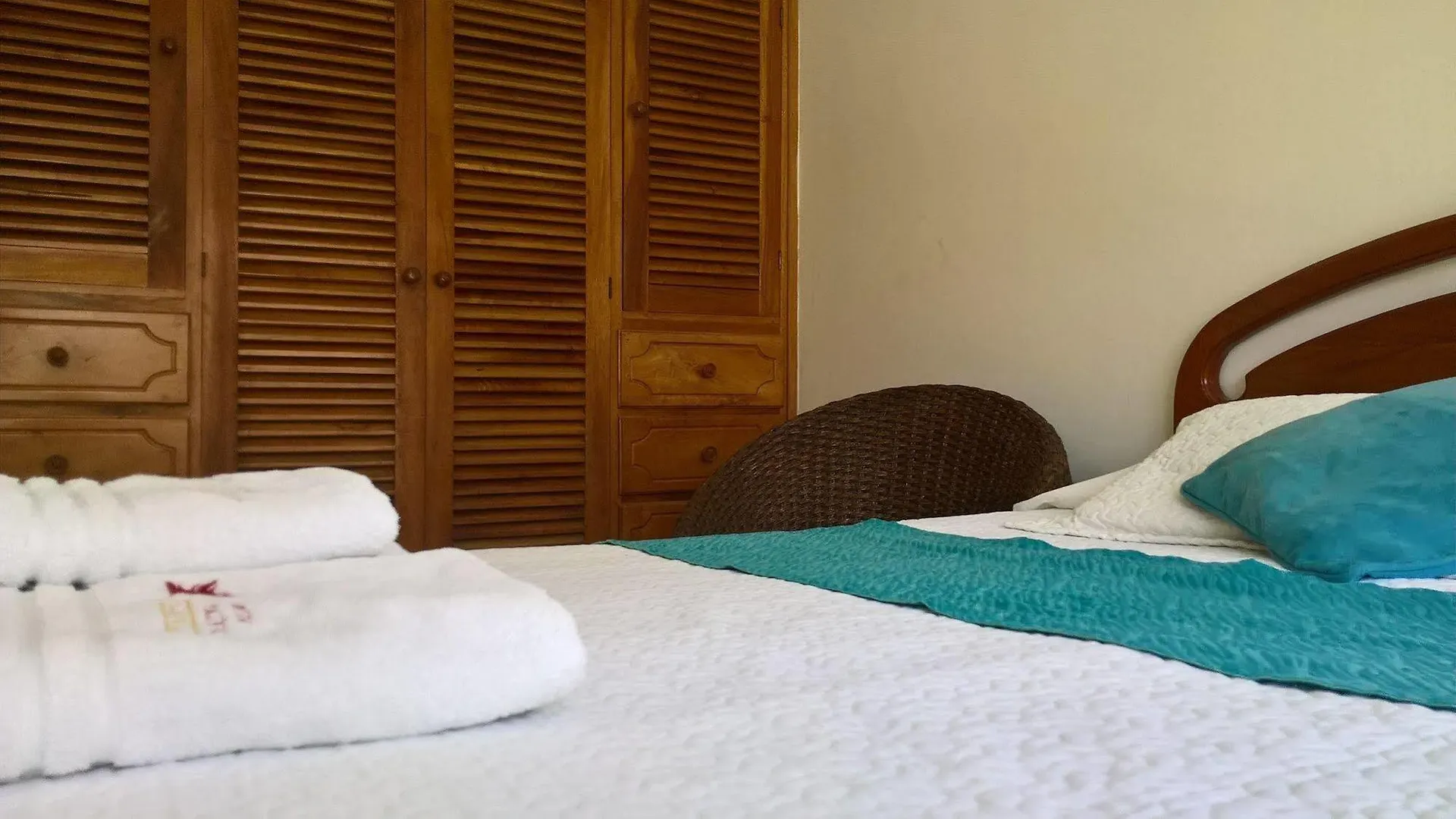 Hostel Hostal Costa Del Pacifico Puerto Ayora  Ecuador